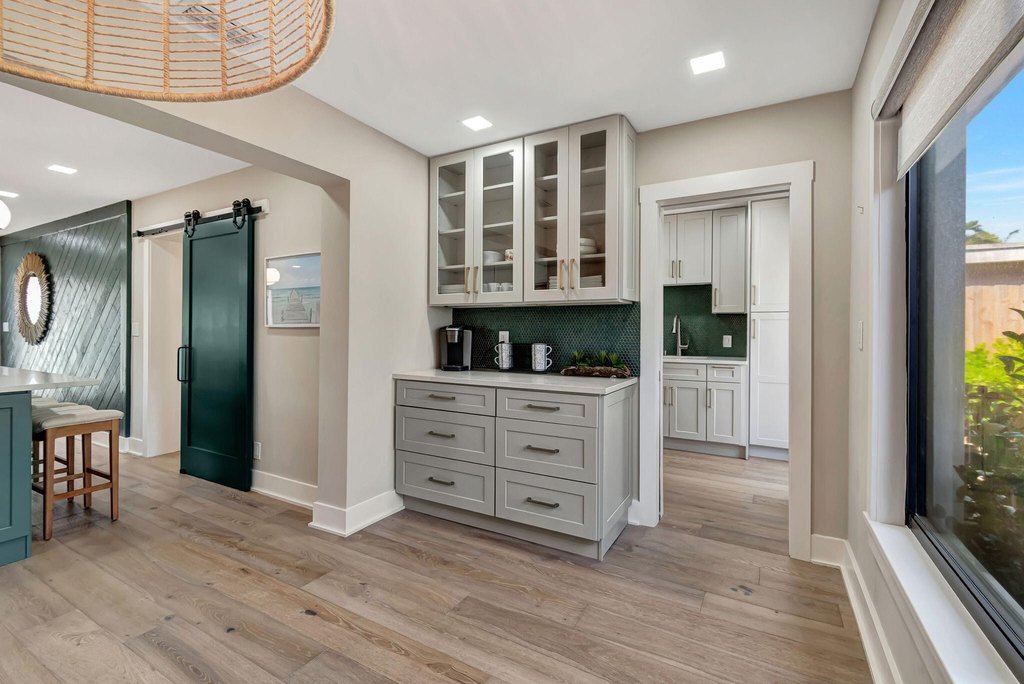 Boynton Beach, Florida, 33435, United States, 5 Bedrooms Bedrooms, ,3 BathroomsBathrooms,Residential,Forsale,1969906