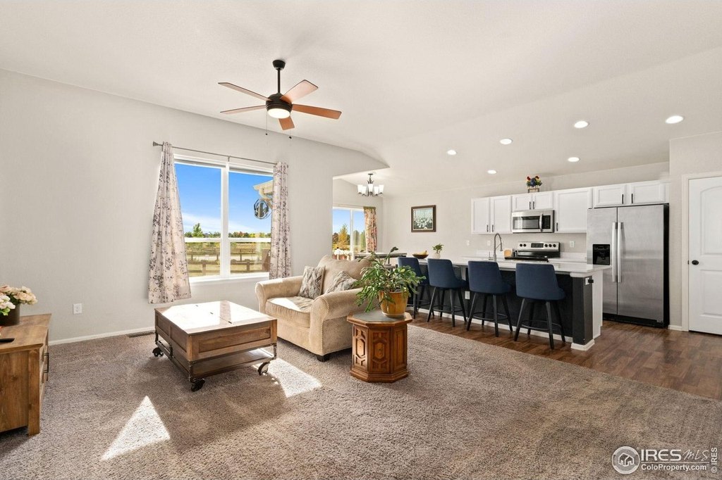 Windsor, Colorado, 80550, United States, 5 Bedrooms Bedrooms, ,3 BathroomsBathrooms,Residential,Forsale,1967217