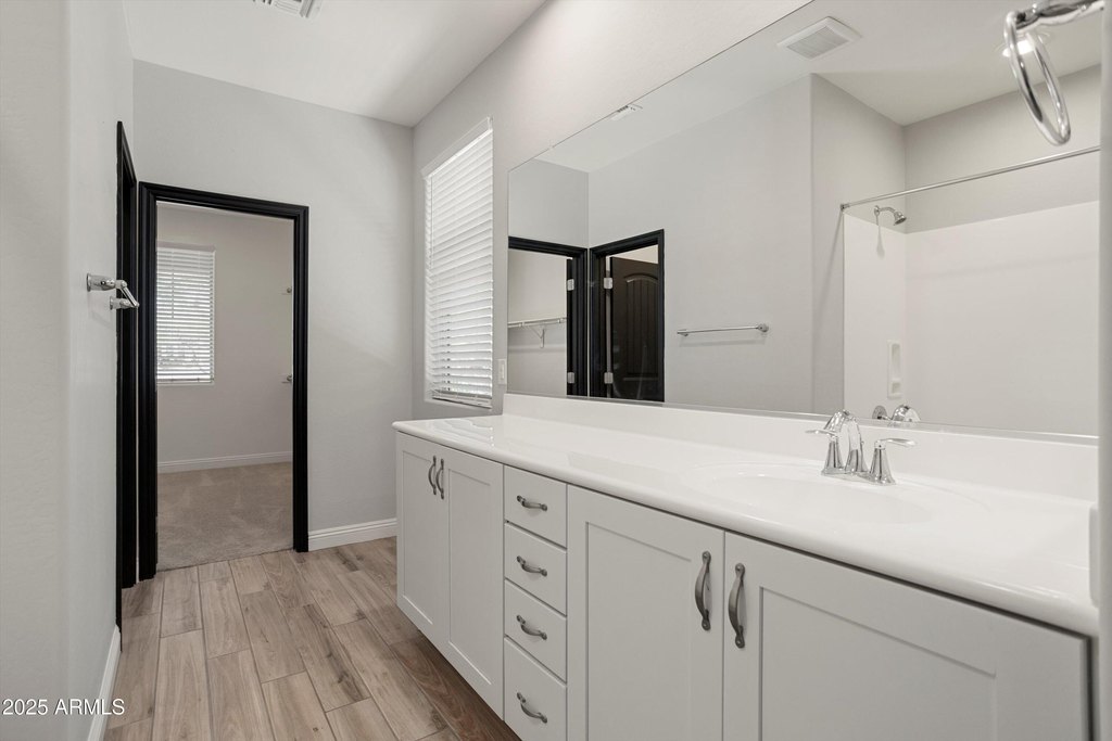 Buckeye, Arizona, 85396, United States, 2 Bedrooms Bedrooms, ,3 BathroomsBathrooms,Residential,Forsale,1971054