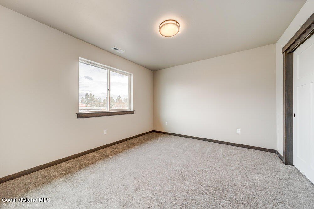 Post Falls, Idaho, 83854, United States, 4 Bedrooms Bedrooms, ,2.5 BathroomsBathrooms,Residential,Forsale,1984590