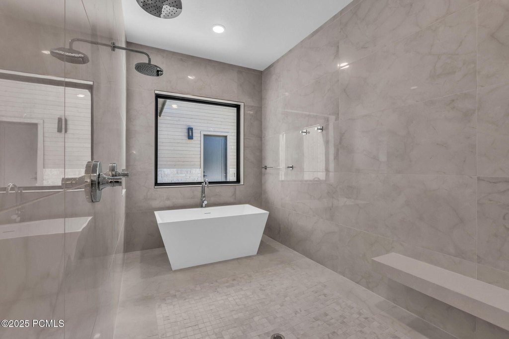 Kamas, Utah, 84036, United States, 4 Bedrooms Bedrooms, ,4.5 BathroomsBathrooms,Residential,Forsale,1994170