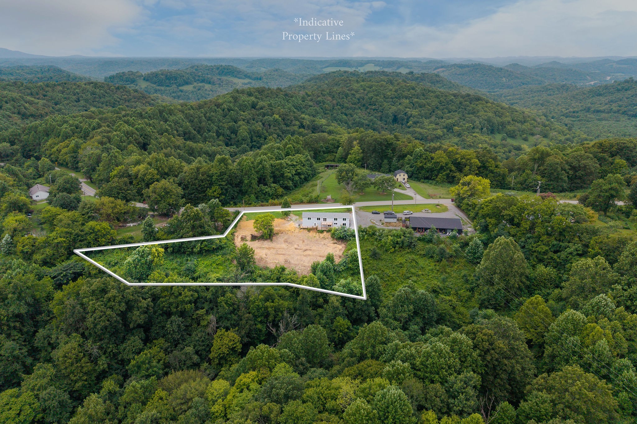 Dowelltown, Tennessee, 37059, United States, 4 Bedrooms Bedrooms, ,3 BathroomsBathrooms,Residential,Forsale,1999477