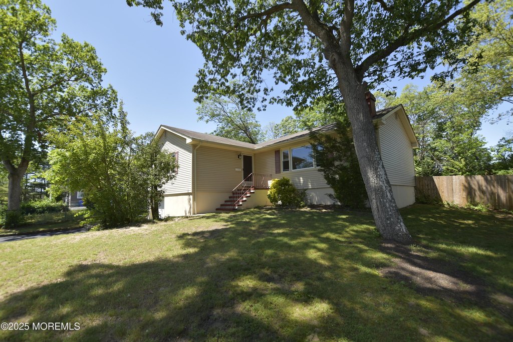 Brick, New Jersey, 08724, United States, 3 Bedrooms Bedrooms, ,1 BathroomBathrooms,Residential,Forsale,2004463