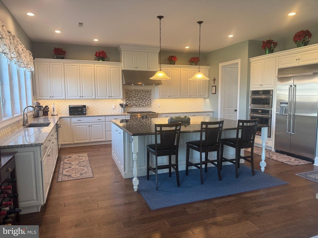 IVYLAND, Pennsylvania, 18974, United States, 5 Bedrooms Bedrooms, ,4.5 BathroomsBathrooms,Residential,Forsale,2004186