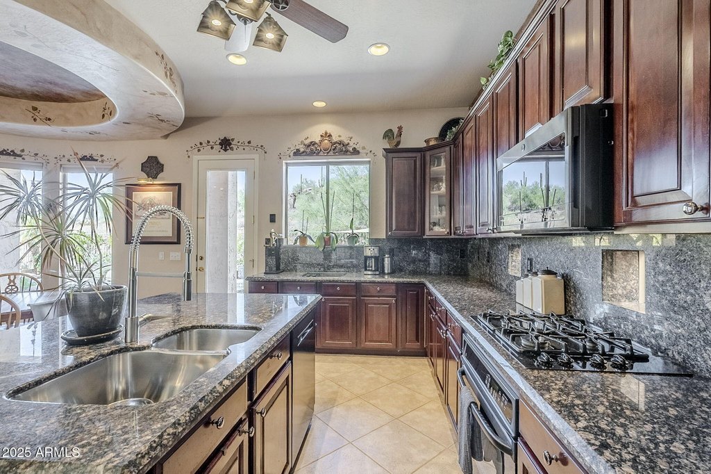 Gold Canyon, Arizona, 85118, United States, 4 Bedrooms Bedrooms, ,3 BathroomsBathrooms,Residential,Forsale,2000260