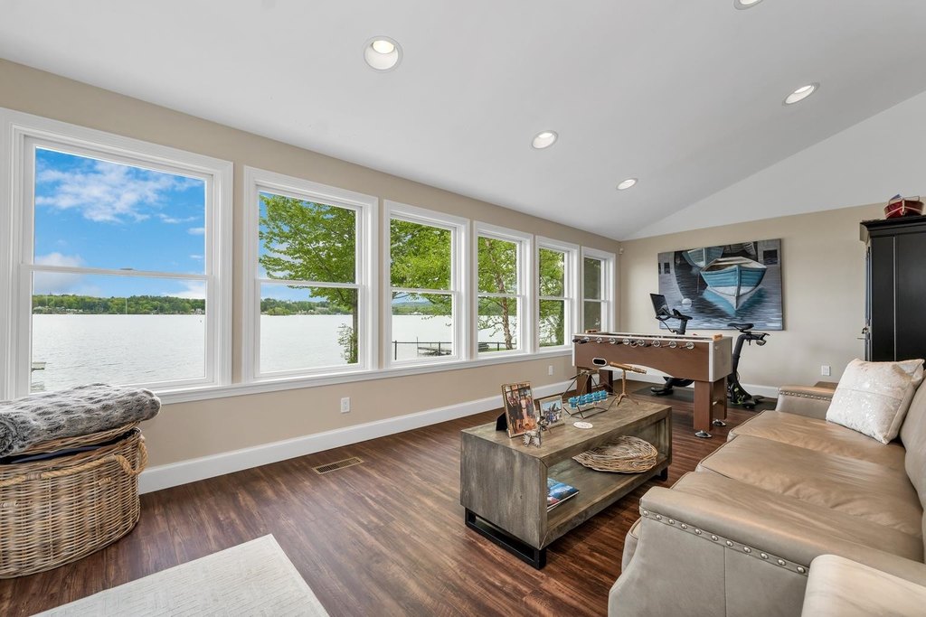 Laconia, New Hampshire, 03246, United States, 5 Bedrooms Bedrooms, ,3 BathroomsBathrooms,Residential,Forsale,1893890