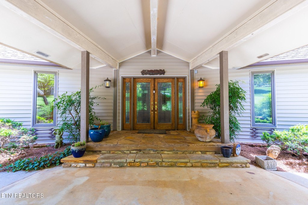 Knoxville, Tennessee, 37919, United States, 4 Bedrooms Bedrooms, ,3.5 BathroomsBathrooms,Residential,Forsale,1893800