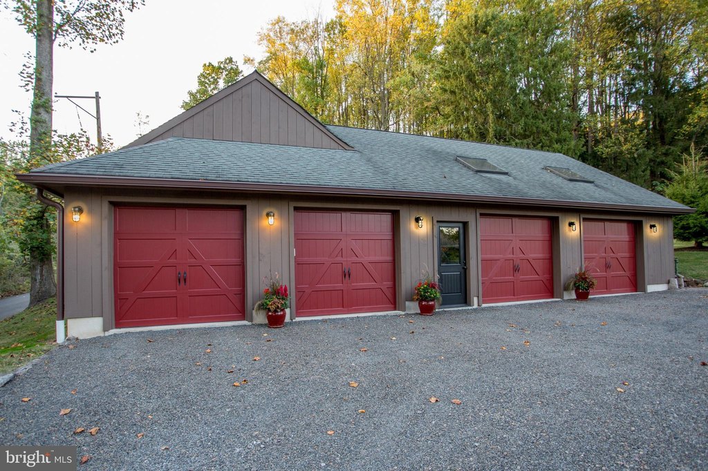 DOYLESTOWN, Pennsylvania, 18902, United States, 4 Bedrooms Bedrooms, ,3.5 BathroomsBathrooms,Residential,Forsale,1971851