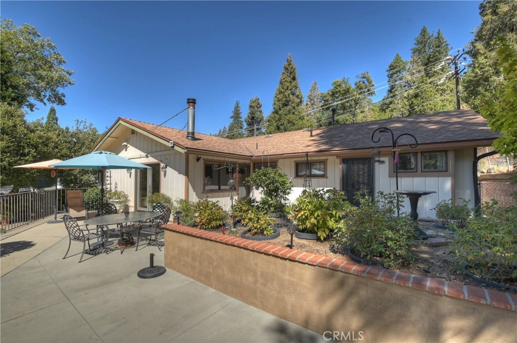 Crestline, California, 92325, United States, 3 Bedrooms Bedrooms, ,2 BathroomsBathrooms,Residential,Forsale,2013198