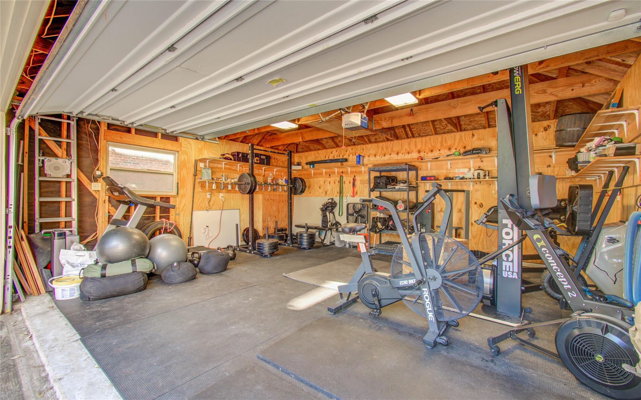 Conroe, Texas, 77302, United States, 4 Bedrooms Bedrooms, ,3 BathroomsBathrooms,Residential,Forsale,2010633