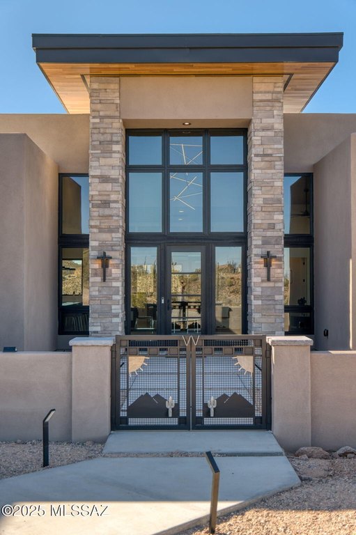 Tucson, Arizona, 85745, United States, 4 Bedrooms Bedrooms, ,4 BathroomsBathrooms,Residential,Forsale,1990090