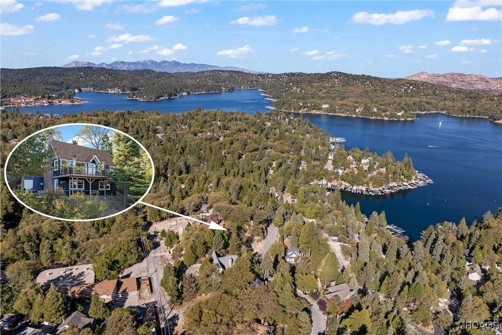 Lake Arrowhead, California, 92352, United States, 2 Bedrooms Bedrooms, ,2 BathroomsBathrooms,Residential,Forsale,1971035
