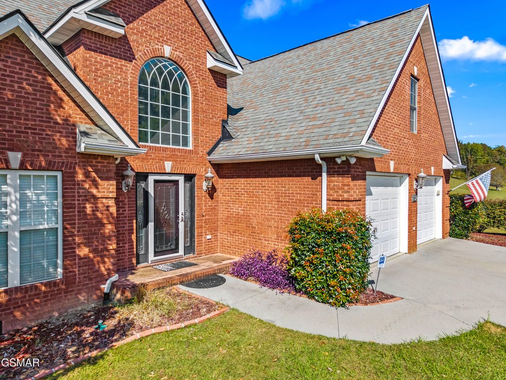 Baneberry, Tennessee, 37890, United States, 3 Bedrooms Bedrooms, ,2.5 BathroomsBathrooms,Residential,Forsale,1999467