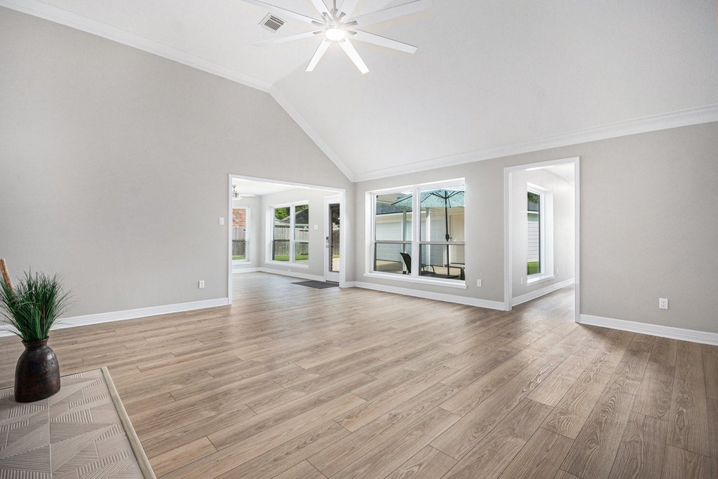 Houston, Texas, 77062, United States, 4 Bedrooms Bedrooms, ,2.5 BathroomsBathrooms,Residential,Forsale,1973424