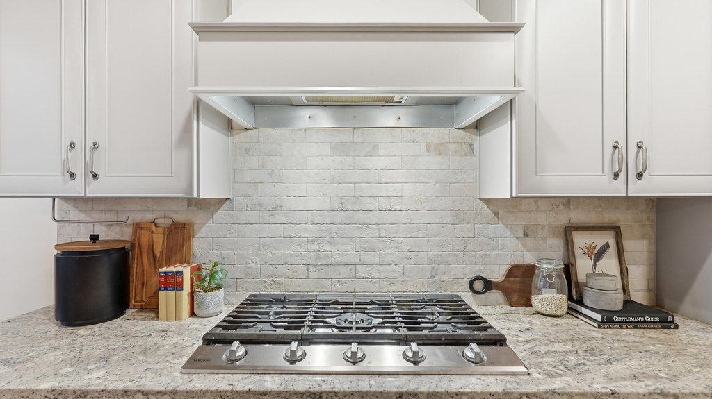 Signal Mountain, Tennessee, 37377, United States, 4 Bedrooms Bedrooms, ,3.5 BathroomsBathrooms,Residential,Forsale,2011259