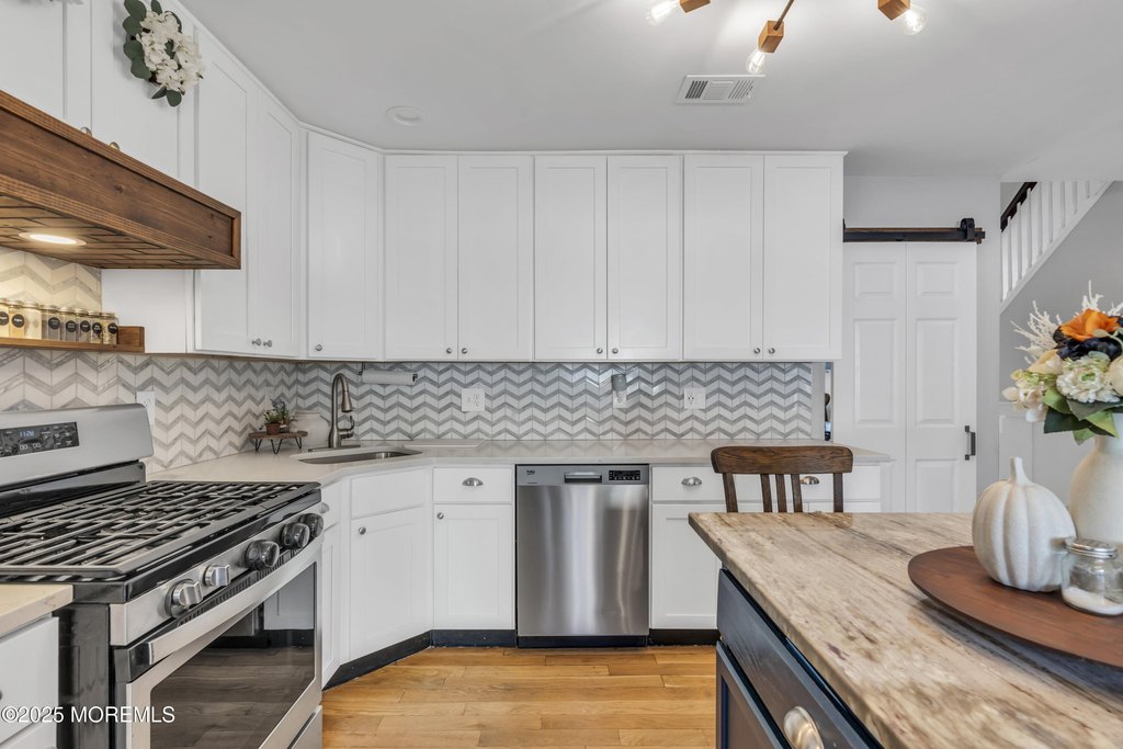 Island Heights, New Jersey, 08732, United States, 4 Bedrooms Bedrooms, ,2.5 BathroomsBathrooms,Residential,Forsale,1994045