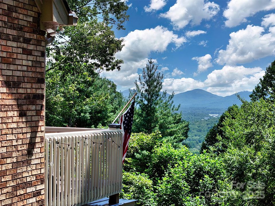 Mills River, North Carolina, 28759, United States, 3 Bedrooms Bedrooms, ,4 BathroomsBathrooms,Residential,Forsale,2004157