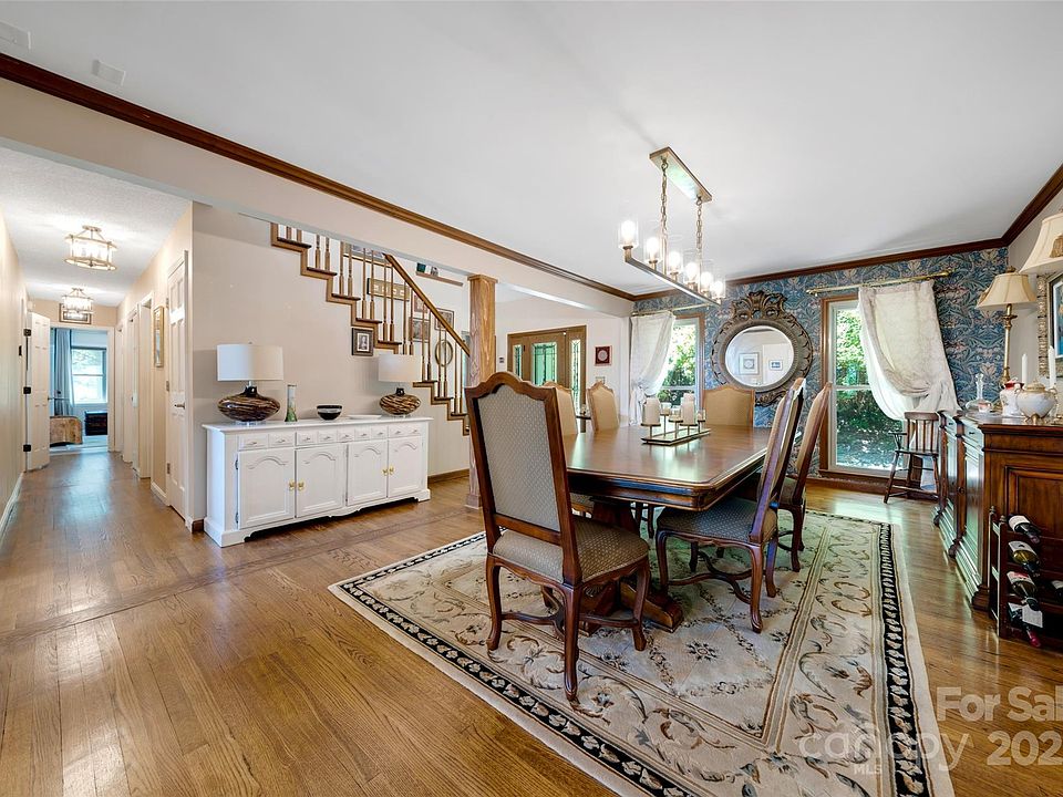 Mills River, North Carolina, 28759, United States, 3 Bedrooms Bedrooms, ,4 BathroomsBathrooms,Residential,Forsale,2004157