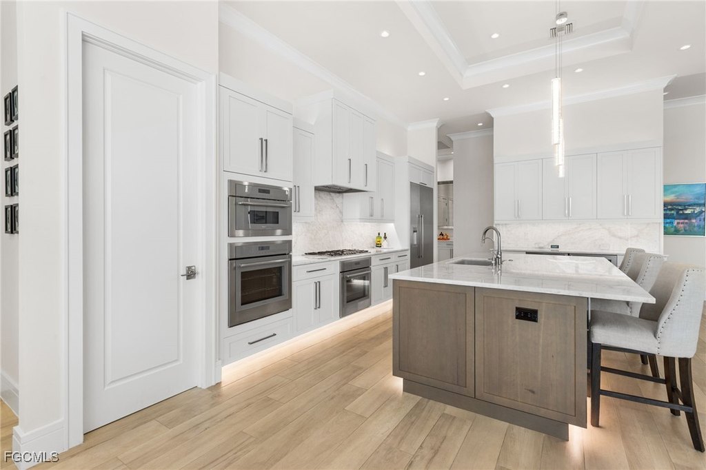 Fort Myers, Florida, 33908, United States, 4 Bedrooms Bedrooms, ,4.5 BathroomsBathrooms,Residential,Forsale,1998611