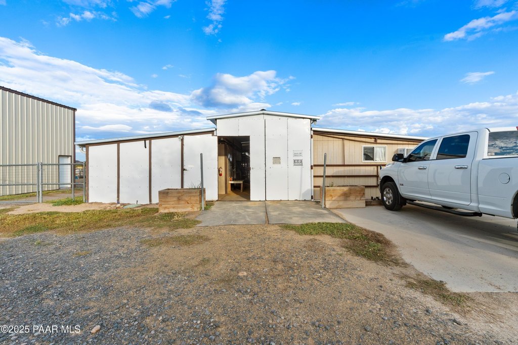 Chino Valley, Arizona, 86323, United States, 3 Bedrooms Bedrooms, ,2 BathroomsBathrooms,Residential,Forsale,1994054