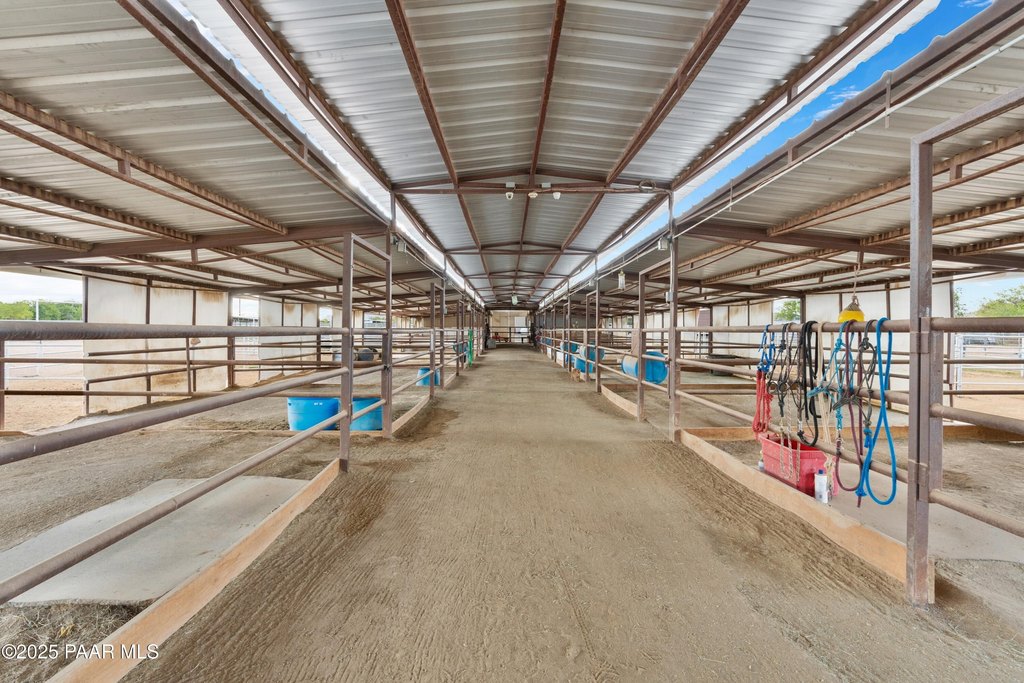 Chino Valley, Arizona, 86323, United States, 3 Bedrooms Bedrooms, ,2 BathroomsBathrooms,Residential,Forsale,1994054