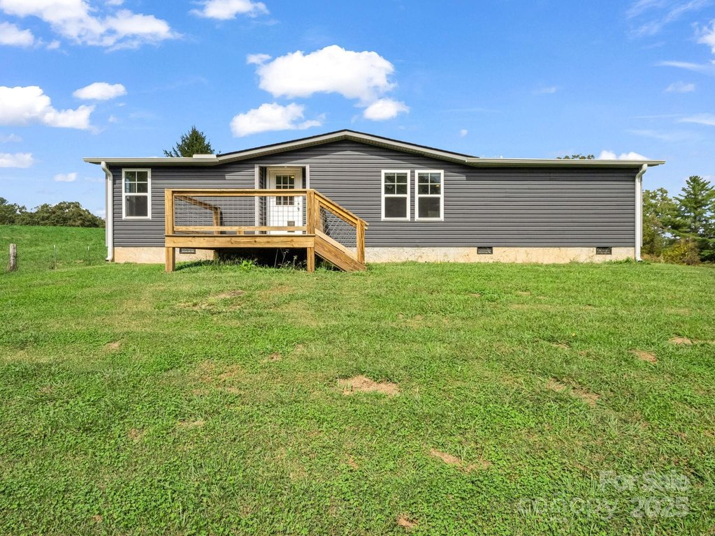 Mills River, North Carolina, 28759, United States, 3 Bedrooms Bedrooms, ,2 BathroomsBathrooms,Residential,Forsale,1985984