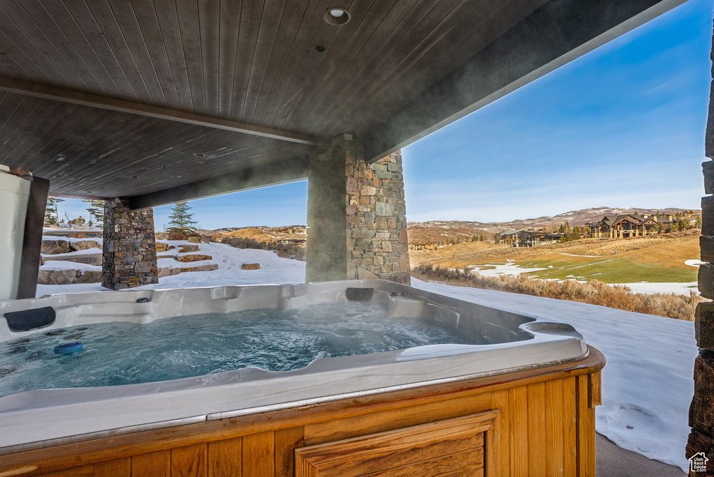 Park City, Utah, 84098, United States, 5 Bedrooms Bedrooms, ,4.5 BathroomsBathrooms,Residential,Forsale,1994166