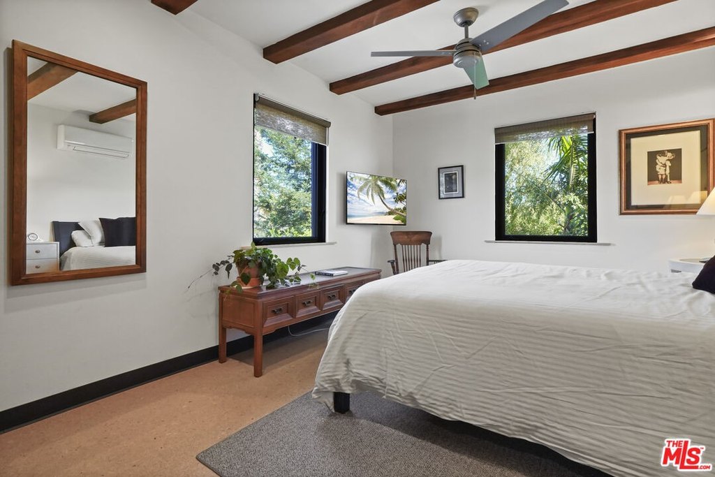 Malibu, California, 90265, United States, 3 Bedrooms Bedrooms, ,2.5 BathroomsBathrooms,Residential,Forsale,2009617