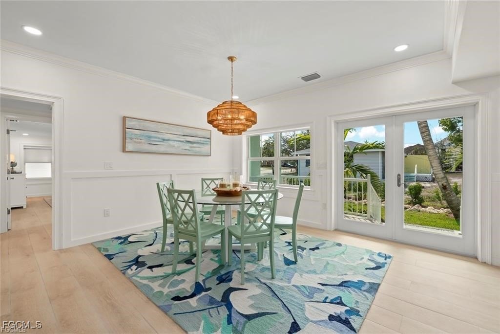 Sanibel, Florida, 33957, United States, 4 Bedrooms Bedrooms, ,4.5 BathroomsBathrooms,Residential,Forsale,1971930