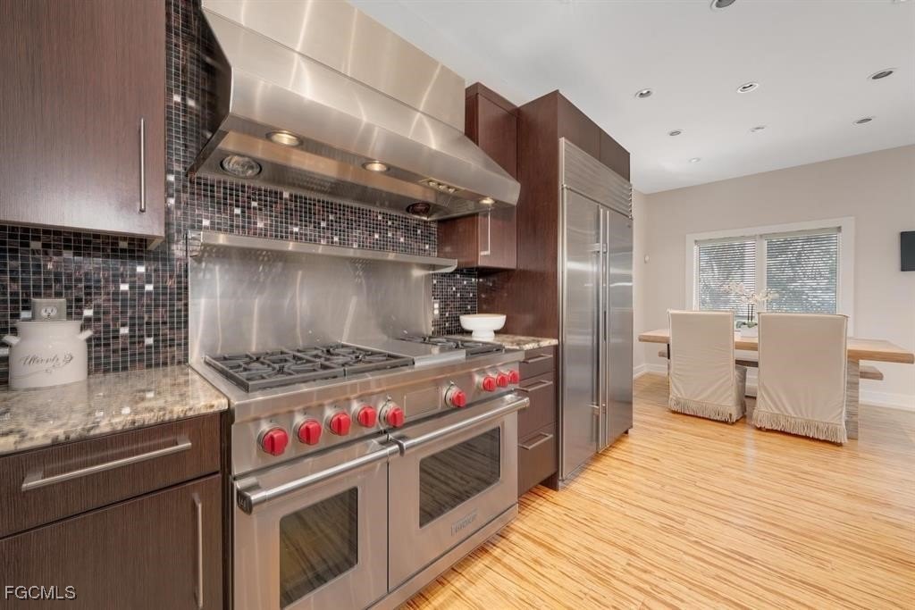 Sanibel, Florida, 33957, United States, 3 Bedrooms Bedrooms, ,4 BathroomsBathrooms,Residential,Forsale,1971927