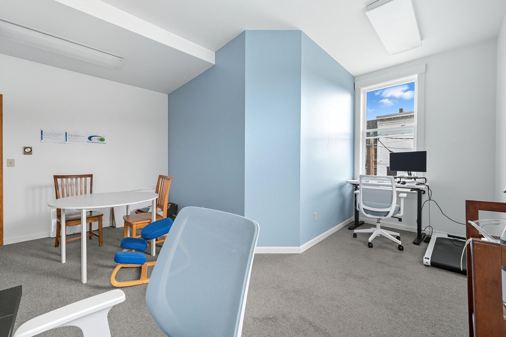 Hallowell, Maine, 04347, United States, ,Residential,Forsale,2002425