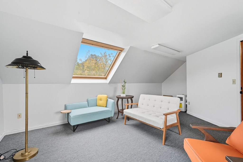 Hallowell, Maine, 04347, United States, ,Residential,Forsale,2002425