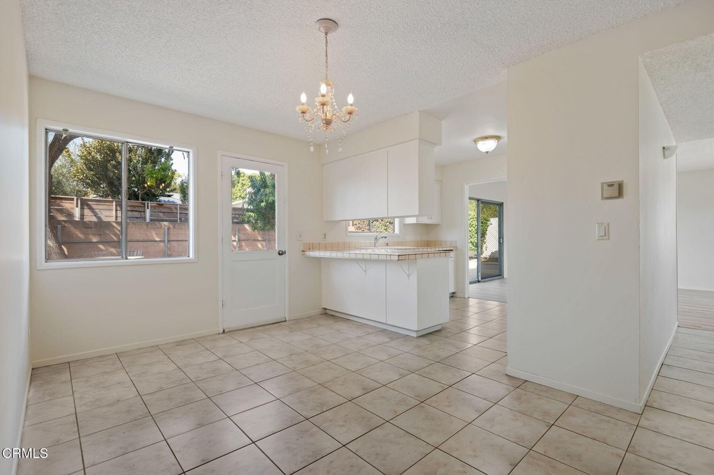 Ventura, California, 93003, United States, 3 Bedrooms Bedrooms, ,2 BathroomsBathrooms,Residential,Forsale,1985946