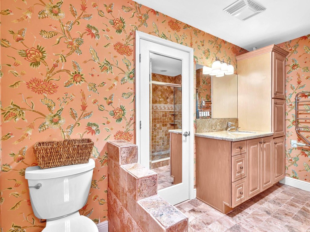 Boca Raton, Florida, 33432, United States, 2 Bedrooms Bedrooms, ,2 BathroomsBathrooms,Residential,Forsale,1996360