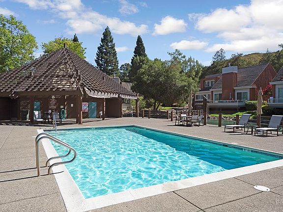 Santa Rosa, California, 95409, United States, 3 Bedrooms Bedrooms, ,2 BathroomsBathrooms,Residential,Forsale,1985924