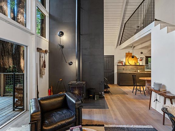 Cazadero, California, 95421, United States, 2 Bedrooms Bedrooms, ,2 BathroomsBathrooms,Residential,Forsale,1985930