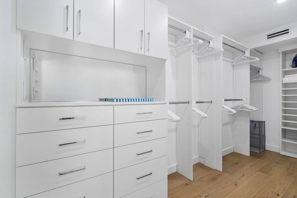 Palm Beach, Florida, 33480, United States, 2 Bedrooms Bedrooms, ,2 BathroomsBathrooms,Residential,Forsale,1996367