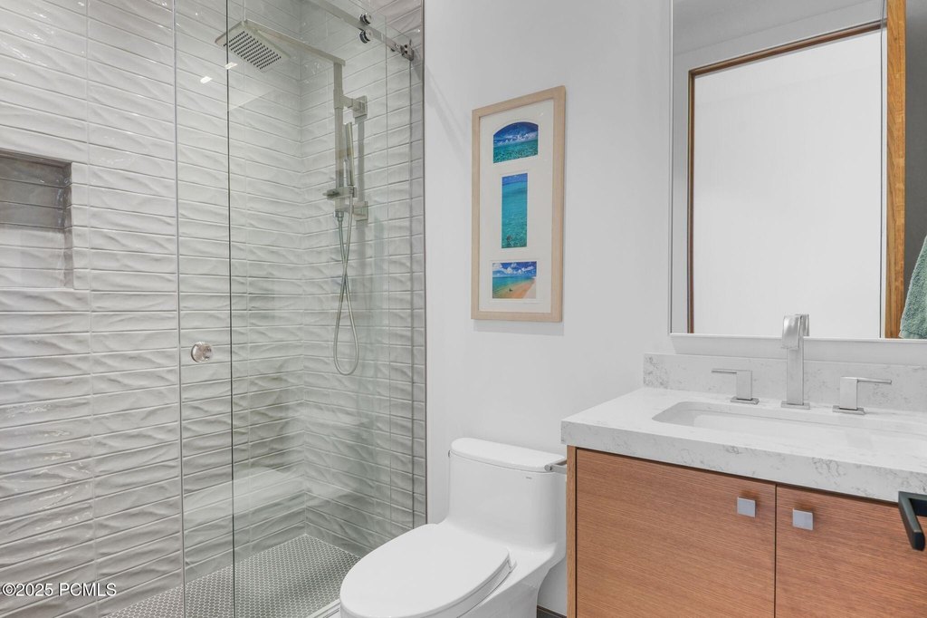 Park City, Utah, 84060, United States, 5 Bedrooms Bedrooms, ,4.5 BathroomsBathrooms,Residential,Forsale,2004724