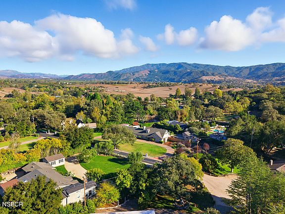 Solvang, California, 93463, United States, 4 Bedrooms Bedrooms, ,2 BathroomsBathrooms,Residential,Forsale,1985945