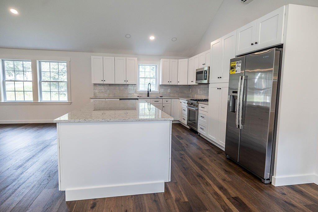 Turner, Maine, 04282, United States, 3 Bedrooms Bedrooms, ,2.5 BathroomsBathrooms,Residential,Forsale,1992719