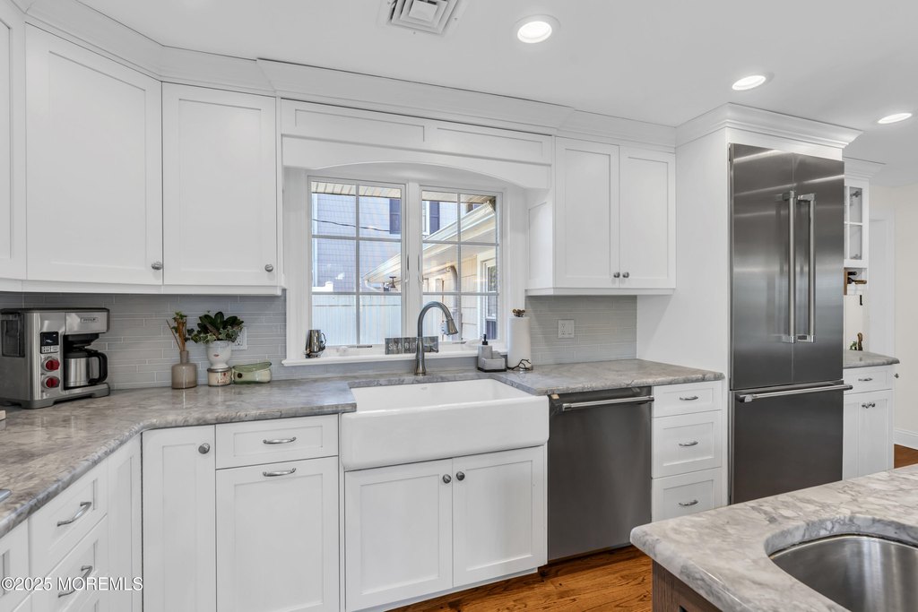 Sea Girt, New Jersey, 08750, United States, 3 Bedrooms Bedrooms, ,2.5 BathroomsBathrooms,Residential,Forsale,1984575