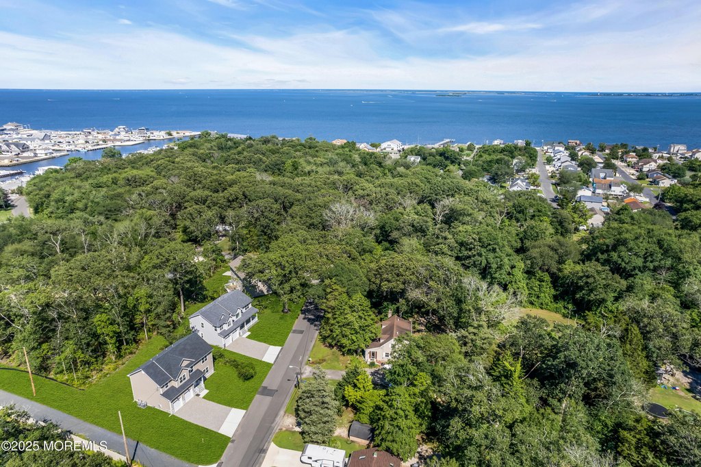 Waretown, New Jersey, 08758, United States, 5 Bedrooms Bedrooms, ,3 BathroomsBathrooms,Residential,Forsale,1964525