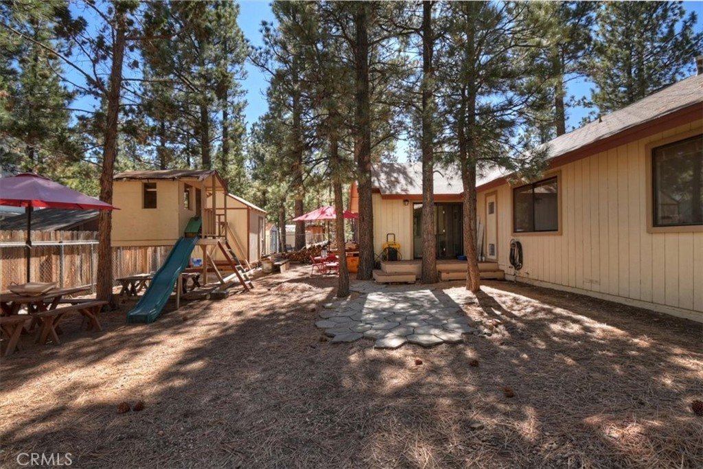 Big Bear, California, 92314, United States, 4 Bedrooms Bedrooms, ,2 BathroomsBathrooms,Residential,Forsale,1992749
