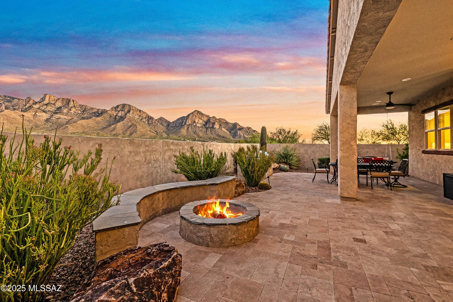 Tucson, Arizona, 85737, United States, 3 Bedrooms Bedrooms, ,4 BathroomsBathrooms,Residential,Forsale,1990093