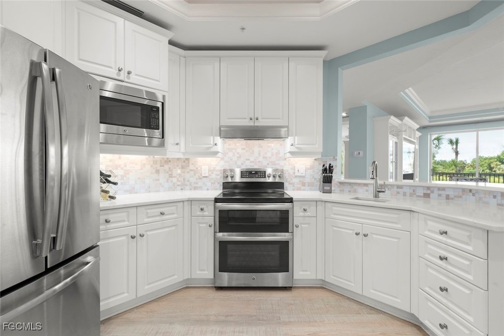 Sanibel, Florida, 33957, United States, 3 Bedrooms Bedrooms, ,3.5 BathroomsBathrooms,Residential,Forsale,1998633