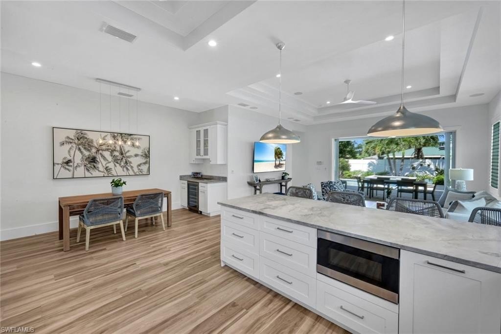 NAPLES, Florida, 34108, United States, 3 Bedrooms Bedrooms, ,3.5 BathroomsBathrooms,Residential,Forsale,2011592