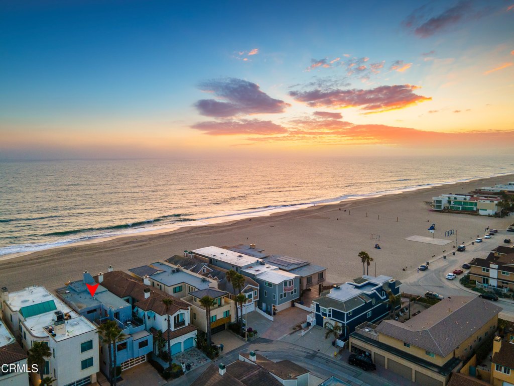 Oxnard, California, 93035, United States, 5 Bedrooms Bedrooms, ,4.5 BathroomsBathrooms,Residential,Forsale,2004315