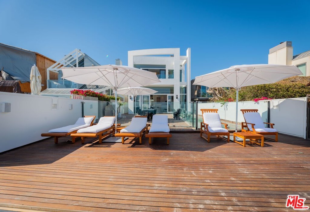 MALIBU, California, 90265, United States, 4 Bedrooms Bedrooms, ,5.5 BathroomsBathrooms,Residential,Forsale,2001427