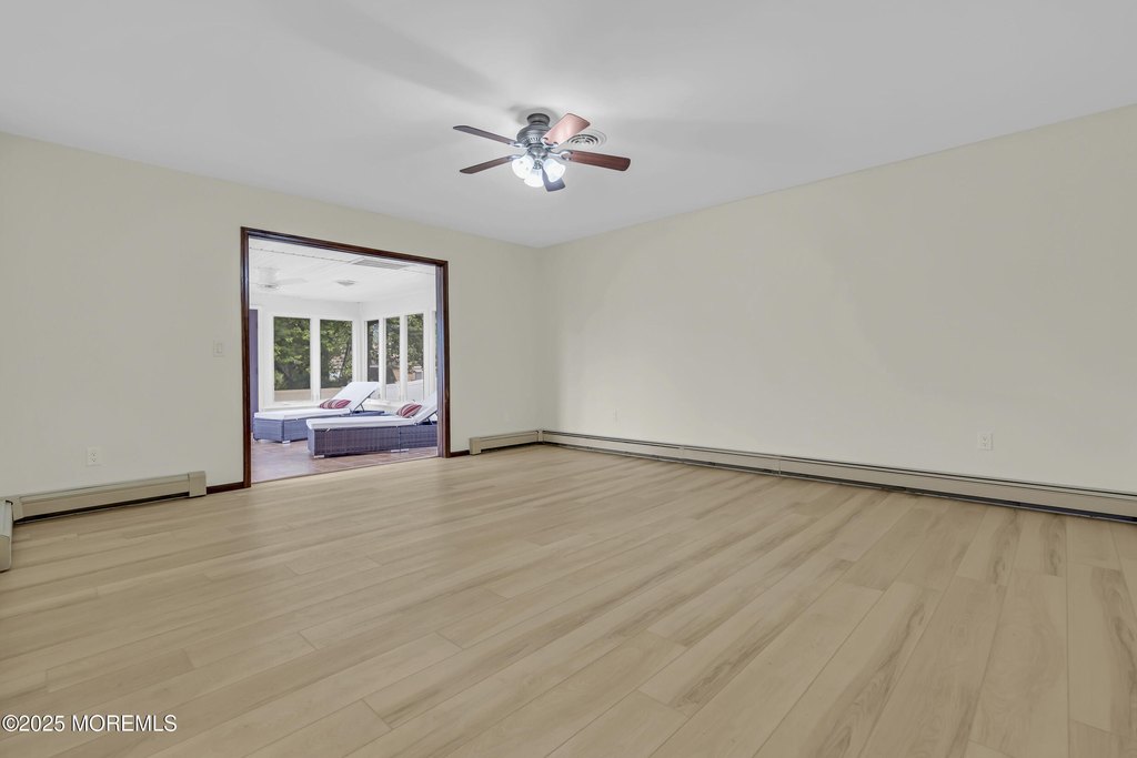 Toms River, New Jersey, 08753, United States, 3 Bedrooms Bedrooms, ,2 BathroomsBathrooms,Residential,Forsale,1994030