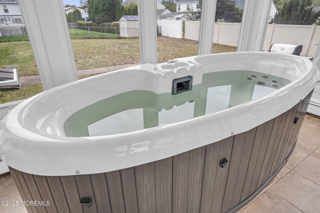 Toms River, New Jersey, 08753, United States, 3 Bedrooms Bedrooms, ,2 BathroomsBathrooms,Residential,Forsale,1994030